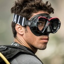 Aqualung Máscara Reveal Ultrafit Negro / Rojo
