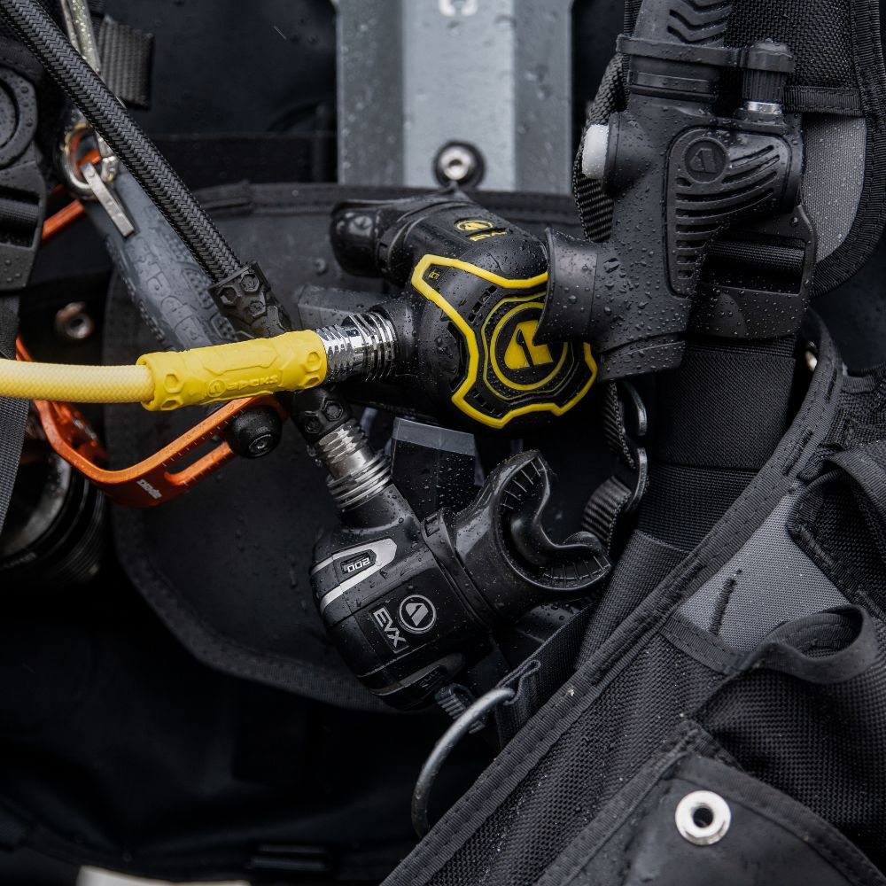 Apeks Pack Regulador EVX200 + EVX Octopus