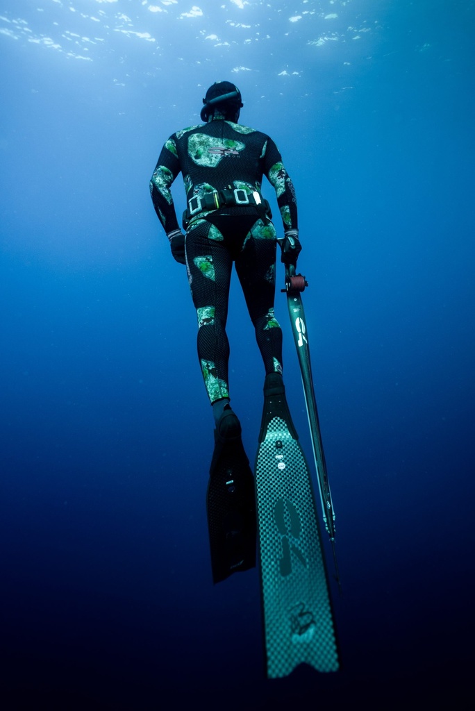 C4 Aletas Carbono MB001 Dureza 20