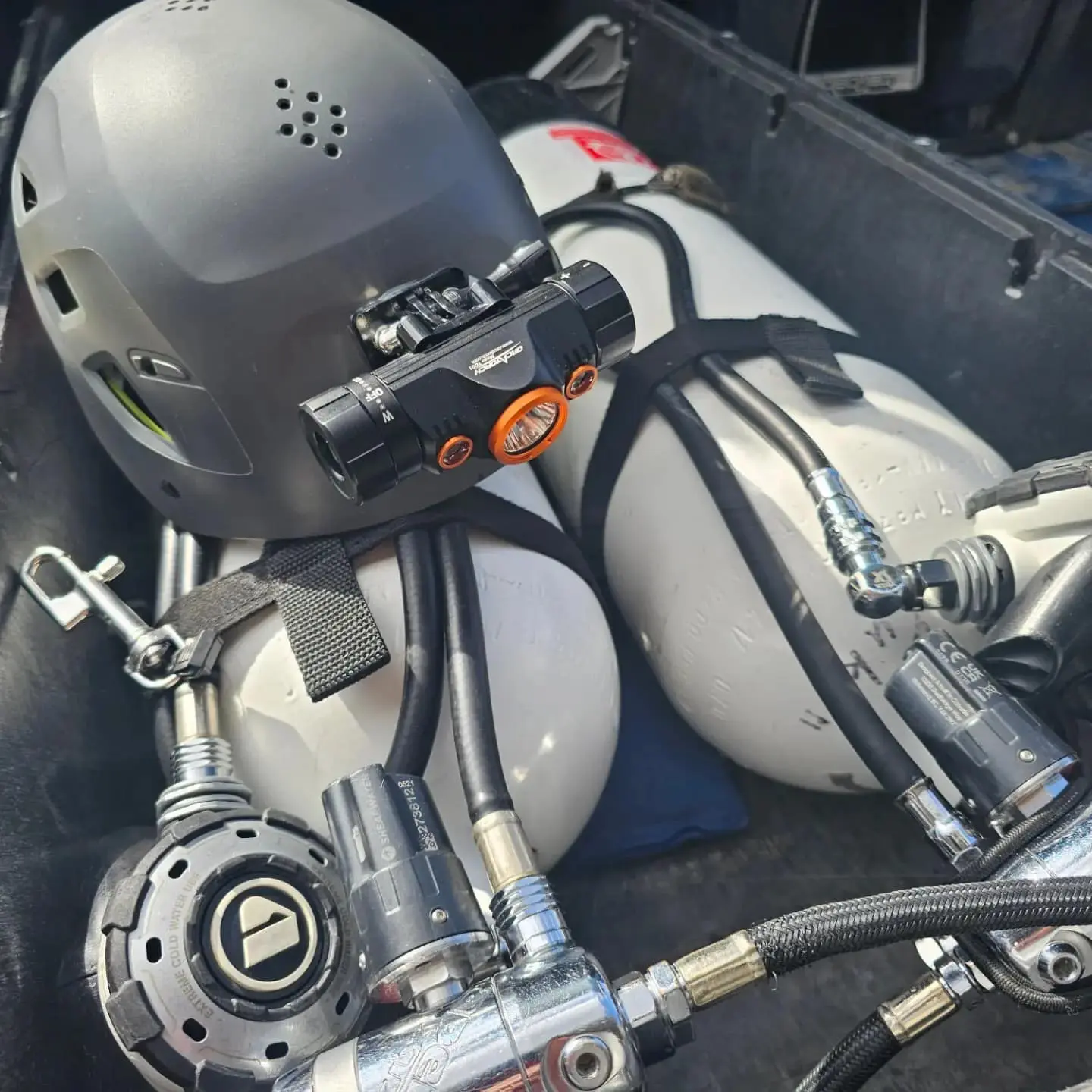 OrcaTorch Mazu TD01 Linterna de Cabeza 1200lm