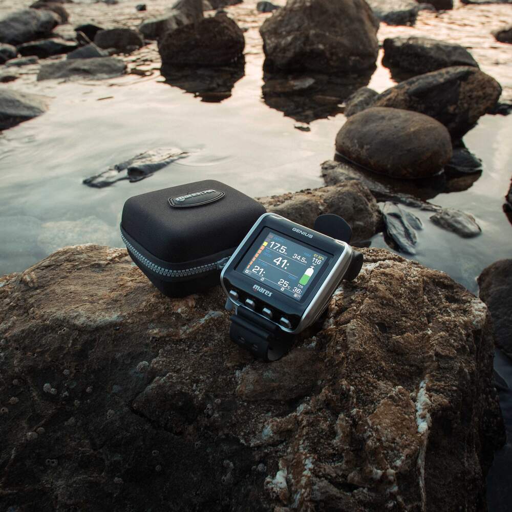 Mares Funda Controller Case